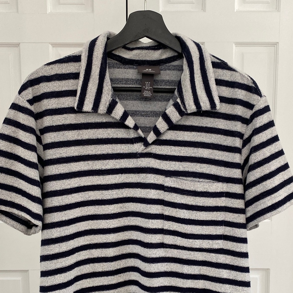 H&M / Terry Resort Shirt / Navy and White / Medium
